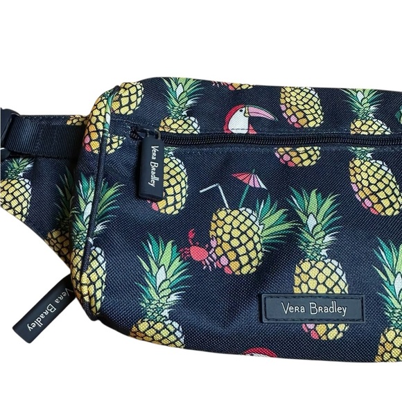 VERA BRADLEY Lighten Up Belt Bag Toucan Party Pineapples Navy Fanny Pack - NWT - Picture 4 of 10